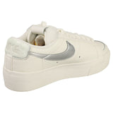 NIKE Blazer Low Fur, Zapatillas Mujer, Sail Metalic Silver, 41 EU