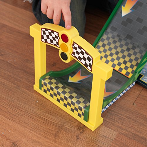 KidKraft Garaje y Pista Mega Ramp para niños 3+ años, Parking con Ascensor Funcional, gasolinera, señales de tráfico, 5 Coches de Juguete y un helicóptero (63267)
