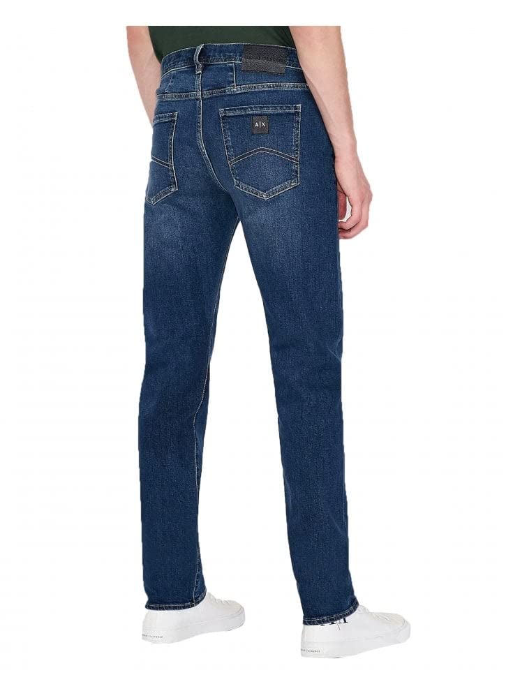 Armani Exchange 5 Pocket Slim Denim Jeans, Lavado Medio, Costuras Ligeras, algodón elástico, 30 Hombres
