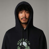 THE NORTH FACE NF0A8C20JK3 M Outdoor Graphic Hoodie Sweatshirt Hombre TNF Black Tamaño L