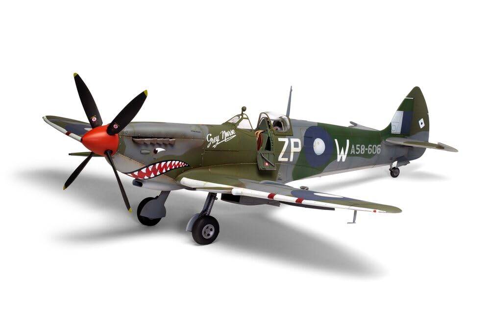 Airfix A17002 Supermarine Spitfire MK.VIII Military Aircraft Plastic Model Kit Aviones Militares Juguete, Multicolor, 1:24 Scale (Hornby Hobbies Ltd