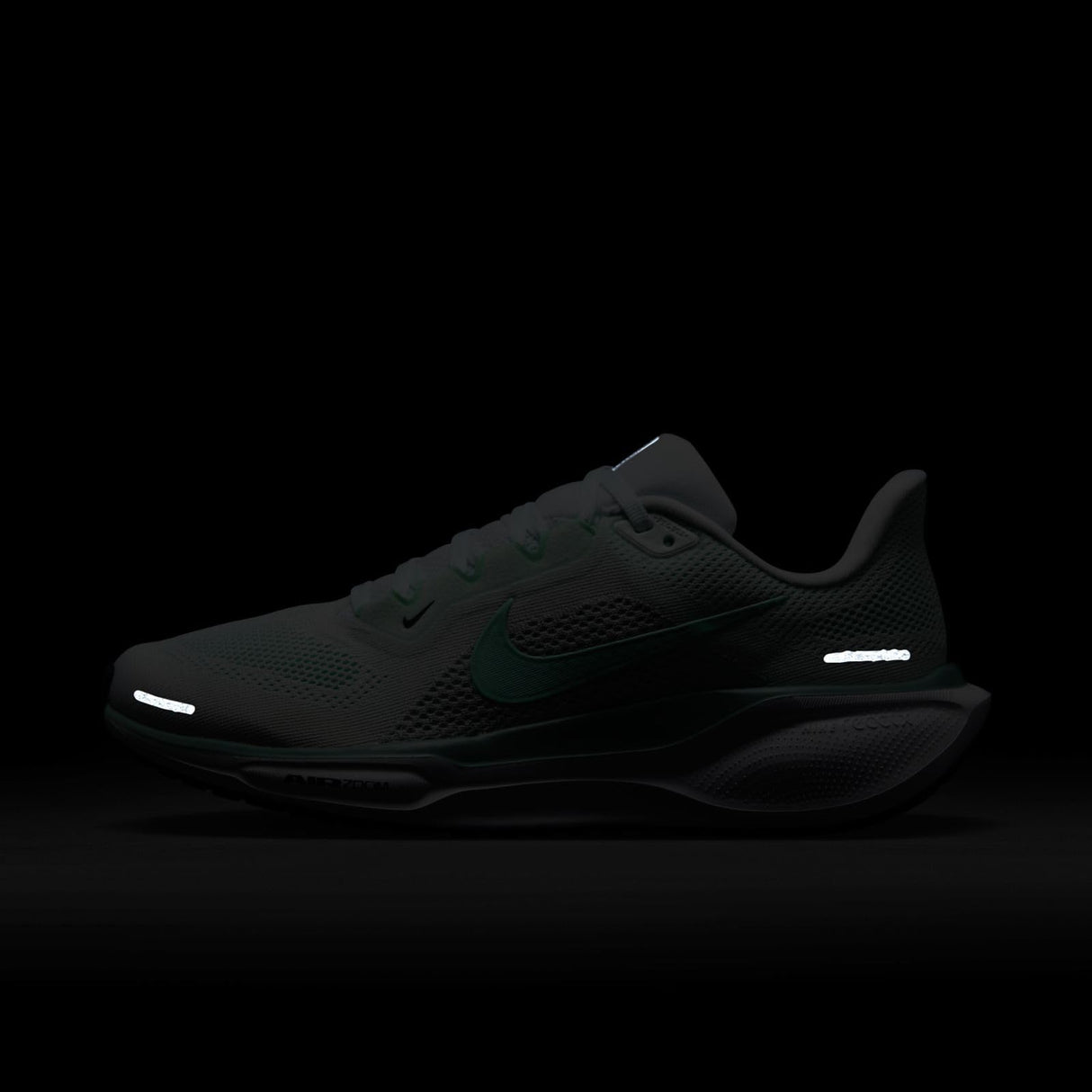 NIKE Pegasus 41, Sneaker Mujer, Espuma de Menta Blanca Platino Puro, 38.5 EU