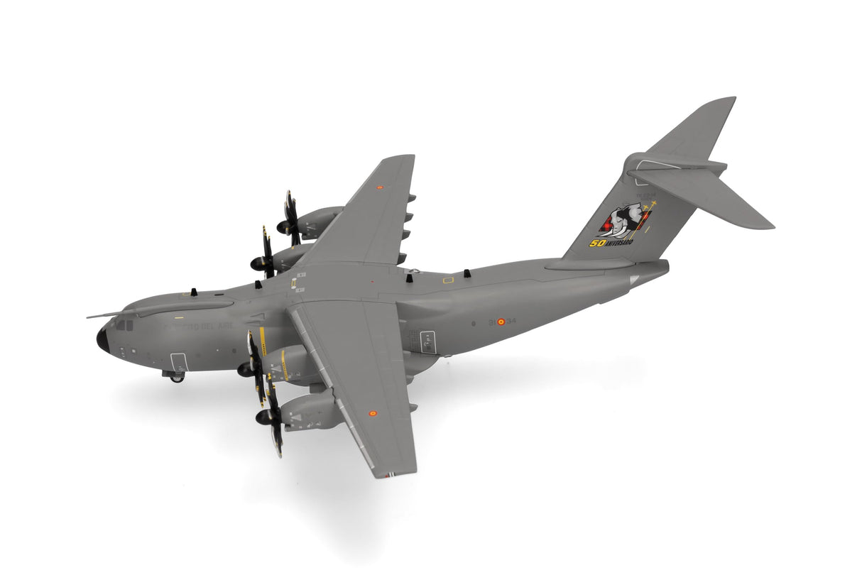 herpa Avión Spanish Air Force Airbus A400M Atlas (ala 31), Zaragoza – 50 Aniversario, Escala 1:500, Pieza de colección, Modelo sin Soporte, Metal
