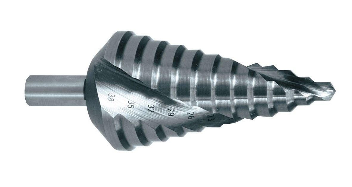 Broca escalonada HSS-E Co 5 Cobalto, alta resistencia, multifunción, ideal para perforar diversos materiales con precisión.