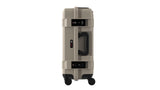 PELI ATX 22 Equipaje de Mano; Equipaje rígido Premium diseñado para Aventuras críticas y Viajes Diarios; Impermeable y a Prueba de Polvo; Volumen: 26 L; Color: Arena