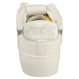 NIKE Blazer Low Fur, Zapatillas Mujer, Sail Metalic Silver, 41 EU
