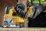 DEWALT Sierra de Calar XR 18V Sin Escobillas, 0-3200 cpm, Corte Bisel 45°, Profundidad en Madera 135mm, Metal 25mm, Acero 10mm, Incluye Maletín TSTAK II - DCS334NT-XJ