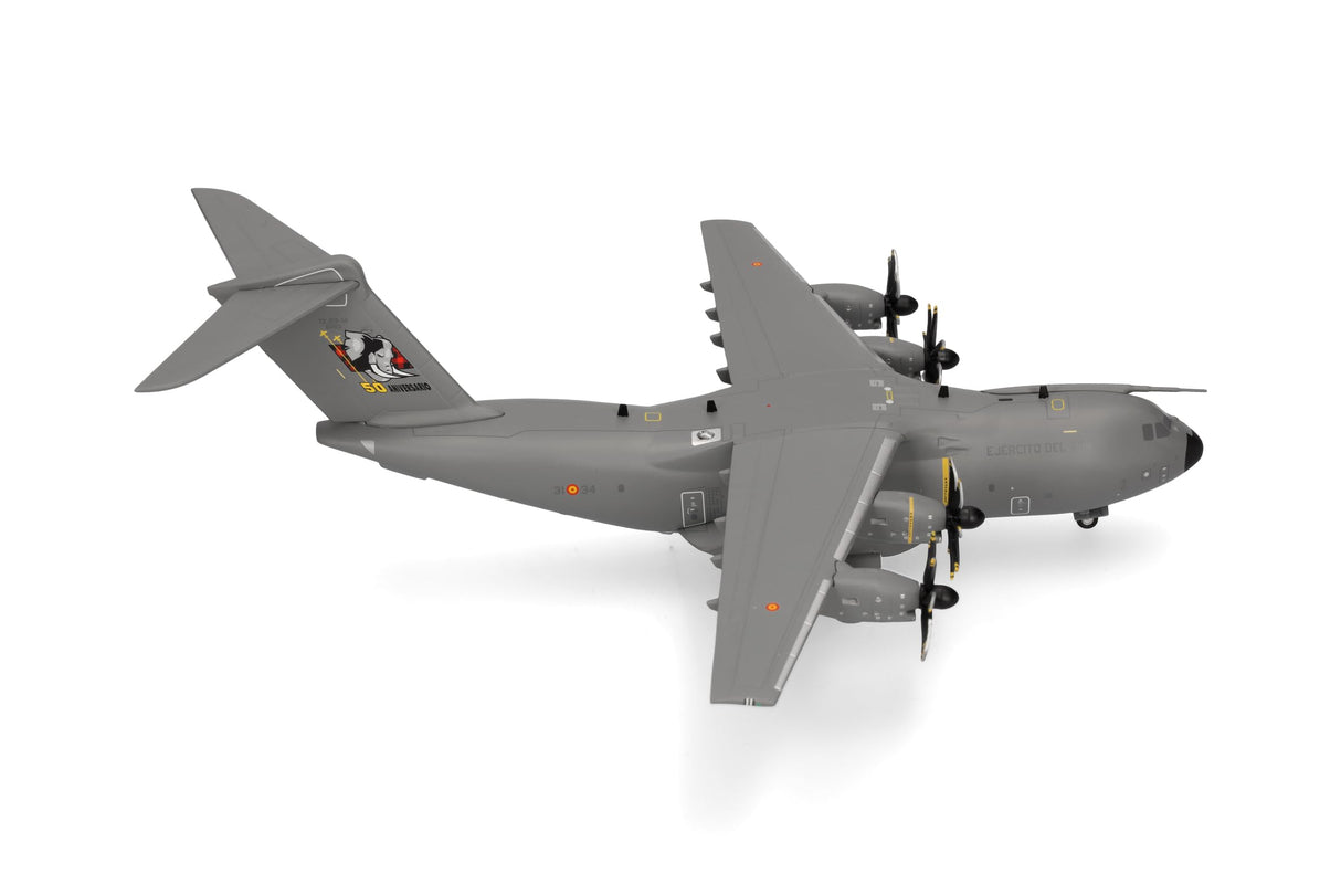 herpa Avión Spanish Air Force Airbus A400M Atlas (ala 31), Zaragoza – 50 Aniversario, Escala 1:500, Pieza de colección, Modelo sin Soporte, Metal