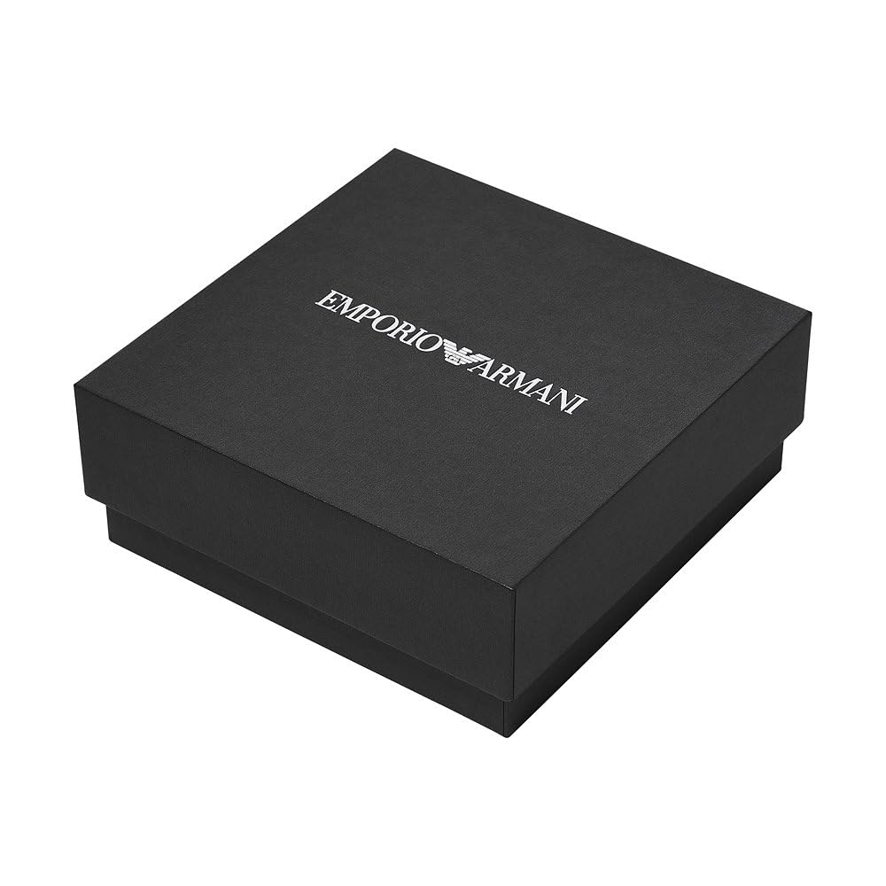 Emporio Armani Juego de collar y pendientes de acero inoxidable o latón para mujer, Conjunto de tono dorado claro