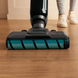 Cecotec Fregona Eléctrica FreeGo Wash&Vacuum Spray. 250 W, Friega y Aspira a la vez, Autonomía 35 mins, Rodillo Wet Jalisco, Spray de Agua, Depósito de Agua Limpia 700 ml y Sucia de 750ml, Base