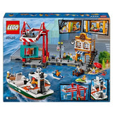 LEGO City Puerto Marítimo con Buque de Mercancías, Barco de Juguete de Construcción, Regalo para Niños y Niñas de 8 Años o Más, Grúa de Contenedores, Minifiguras, Caña de Pescar y Walkie Talkie 60422