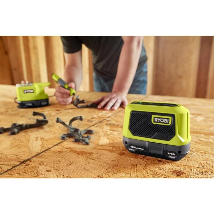 Ryobi - Pequeño Altavoz Portátil Bluetooth Compacto 18V One+ - hasta 20 Horas de Reproducción con 1 Batería de 2,5 Ah - Alcance del Bluetooth 25m - Se Vende sin Batería ni Cargador - RBTM18-0