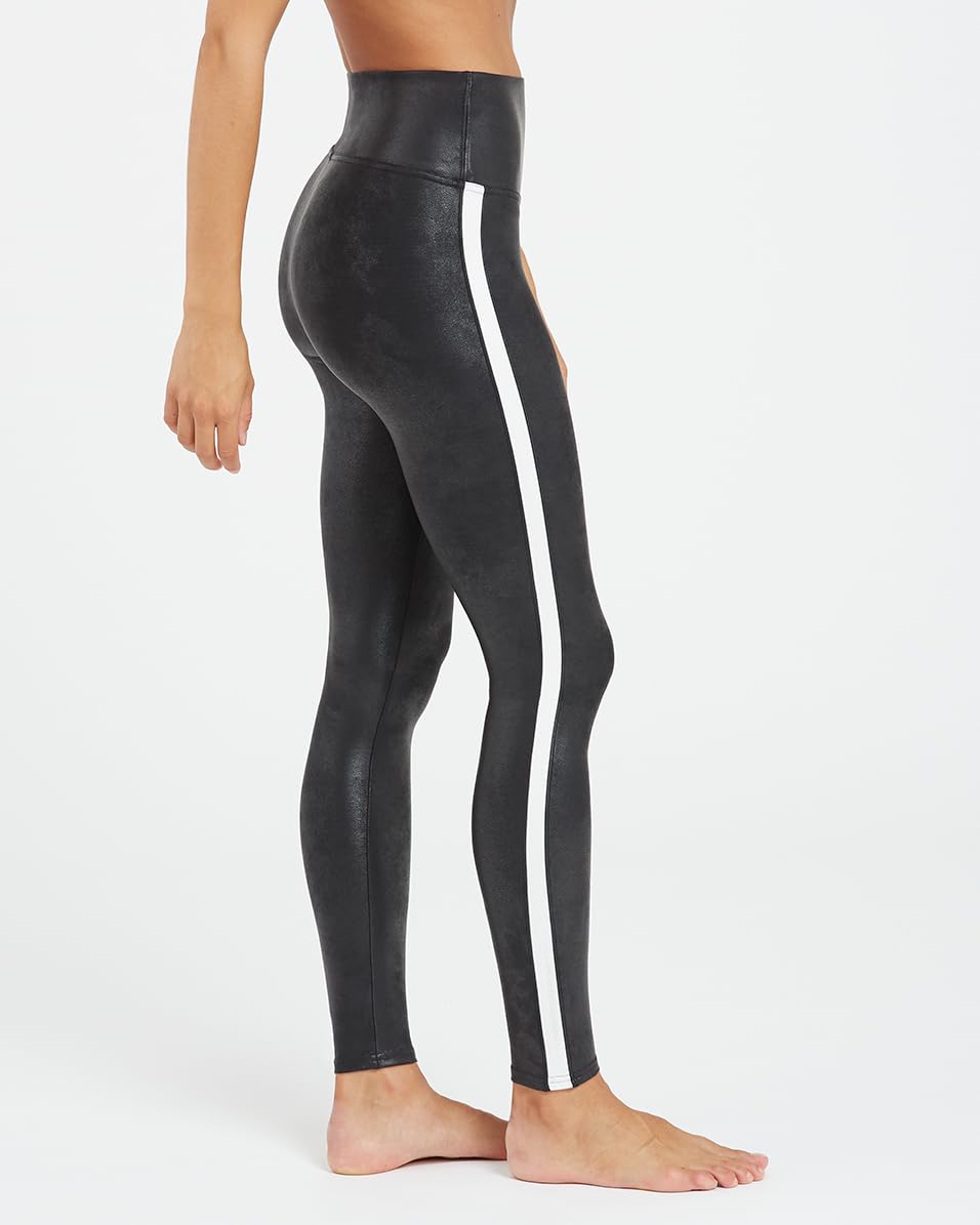 Spanx Leggings de piel sintética de rayas para Mujer, Negro, L