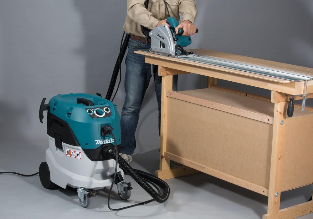 Makita Aspirador 45L 1.400W VC4210LX, Color: Azul, Negro y Blanco