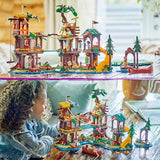 Lego Friends Campamento de Aventura: Casa del Árbol con 5 Animales de Juguete, Regalo para Niñas y Niños de 8 Años o Más, 5 Mini Muñecas y Muñecos y Figura de Búho, Casita de Muñecas 42631
