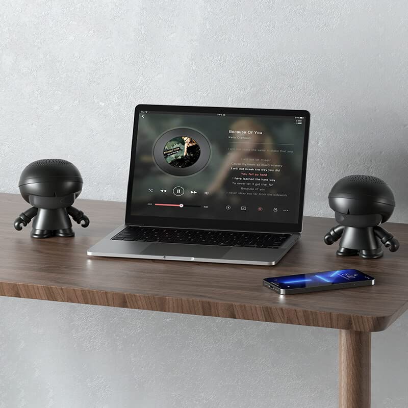 Xoopar Altavoz Bluetooth Portátil de Plástico Reciclado- Xboy-R Negro. Altavoz Portátil con Luz LED - Potente Sonido 360° - Función NFC.