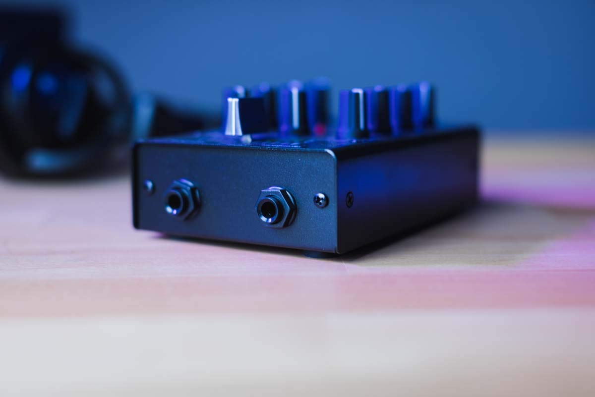 Gemini MM-1 - Mini mezclador DJ de 2 canales
