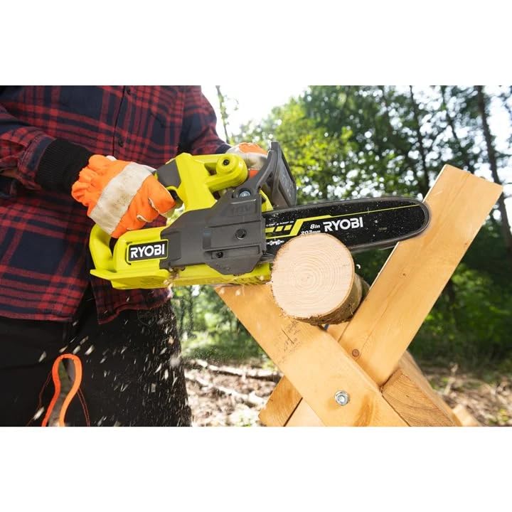 RYOBI - Motosierra Eléctrica Compacta 18V ONE+ 20 cm - Pequeña Herramienta de Poda de Arboles - Tensor de Cadena Lateral - Entregada con 1 Batería 2,5 Ah y 1 Cargador 1,5 A - RY18CS20A-125