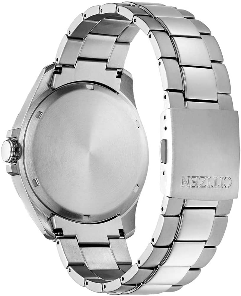 Citizen Reloj Analógico para Hombres de Eco-Drive con Correa en Titanio