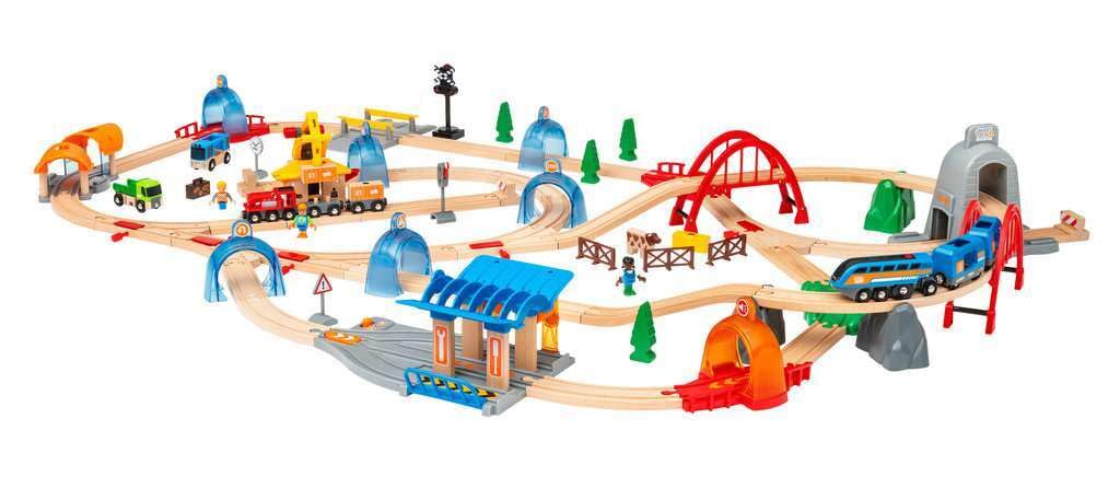 Brio World - Set Deluxe con Túnel de Acción, Smart Tech Sound, BRIO Ferrocarriles, Set de Construcción de Madera, Tren Juguete, Juguetes Niños 3 Años o más, Juegos Educativos 3 Años