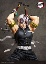 FREEing Demon Slayer: Kimetsu no Yaiba - Estatuilla de PVC 1/4 Tengen Uzui 56 cm