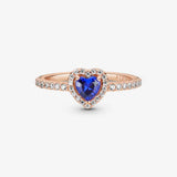 Pandora Timeless Anillo con diseño de corazón chapado en oro rosa de 14 quilates con circonitas cúbicas transparentes y cristal azul crepúsculo, talla 48