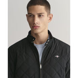 GANT Tramposo de Viento Acolchado Chaqueta, Negro, XL para Hombre