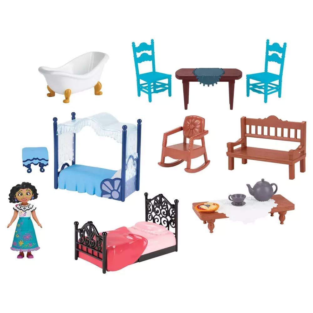 Encanto Disney – Casa de Muñecas Familia Madrigal con Mecanismo Interactivos – Este Pack Incluye 15 Accesorios, Luces y Música de la Película de Encanto - Juguete para Niñas 3 años +
