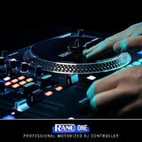 RANE ONE - Controlador DJ Profesional con Platos Motorizados de 7.2” para Serato, Mesa de Mezclas con Serato DJ Pro incluido, Efectos y 8 Pads