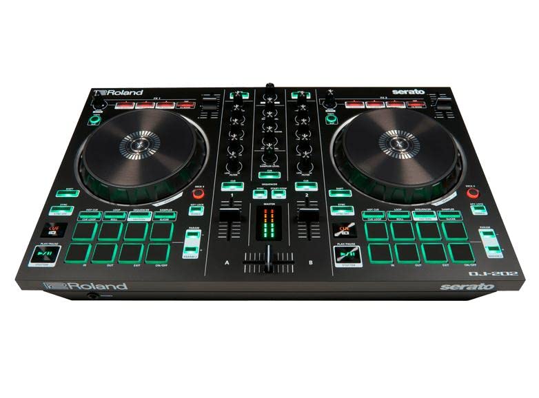 Controlador de DJ Roland DJ-202 — Controlador de cuatro decks y dos canales para Serato DJ Lite, el legado de las cajas de ritmos Roland en un controlador de DJ