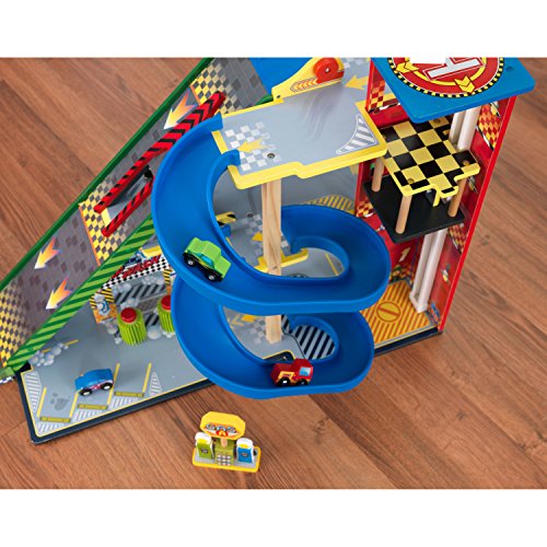 KidKraft Garaje y Pista Mega Ramp para niños 3+ años, Parking con Ascensor Funcional, gasolinera, señales de tráfico, 5 Coches de Juguete y un helicóptero (63267)
