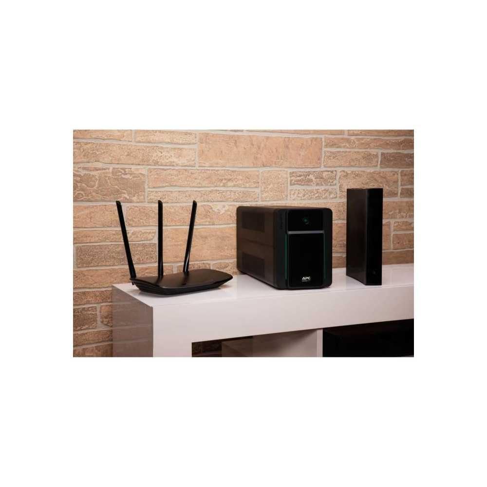 APC by Schneider Electric, APC Easy UPS BVX, BVX2200LI-GR, Sistema de Alimentación Ininterrumpida SAI, Color Negro, 2200 VA / 1200 Watt