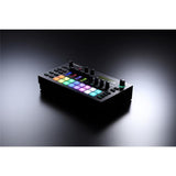 Roland MC-101 AIRA DJ Groovebox - Estudio de producción de bolsillo
