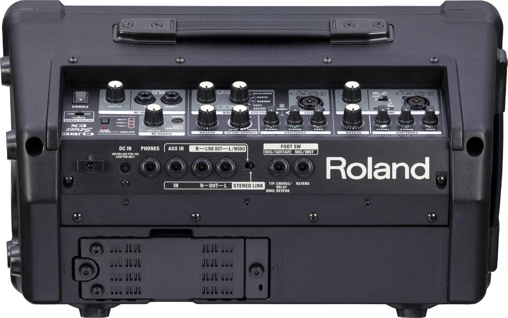 Amplificador estéreo portátil a pilas Roland CUBE Street EX — Para músicos viajeros, 50 vatios de potencia estéreo