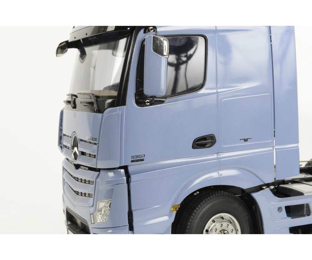 Tamiya Mercedes-Benz Actros 1851 GigaSpace - 1:14 RC camión de juguete