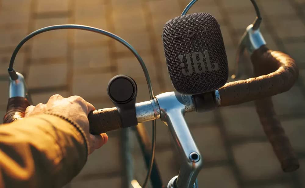 JBL Box Wind 3S - Mini Altavoz Bluetooth potente portátil con refuerzo de graves de Harman Kardon, caja de música con pinza para bicicleta y scooter - IP67 resistente al agua