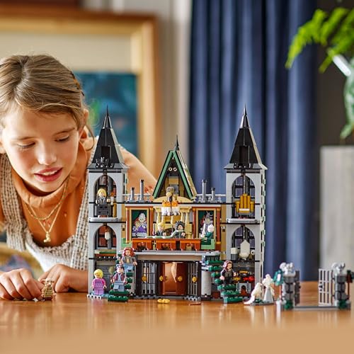 LEGO Harry Potter Mansión Malfoy Juguete de Construcción y Colección, Maqueta de Casa, Regalo para Niños y Niñas de 10 Años o Más, 9 Minifiguras de Personajes (Draco, Dobby y Lord Voldemort) 76453