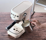 Senya cafetera Tasty Coffee Crema 20 bares, cafetera espresso y capuchino 1300W, Thermoblock, espumador de leche, apagado automático, SYBF-CM006C