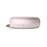 Bang & Olufsen Beosound A1 (2.ª Gen) Altavoz Bluetooth Inalámbrico Portátil Resistente al Agua y al Polvo con Sonido de 360 Grados, Alexa y Speakerphone, Hasta 18 horas de Batería Pink