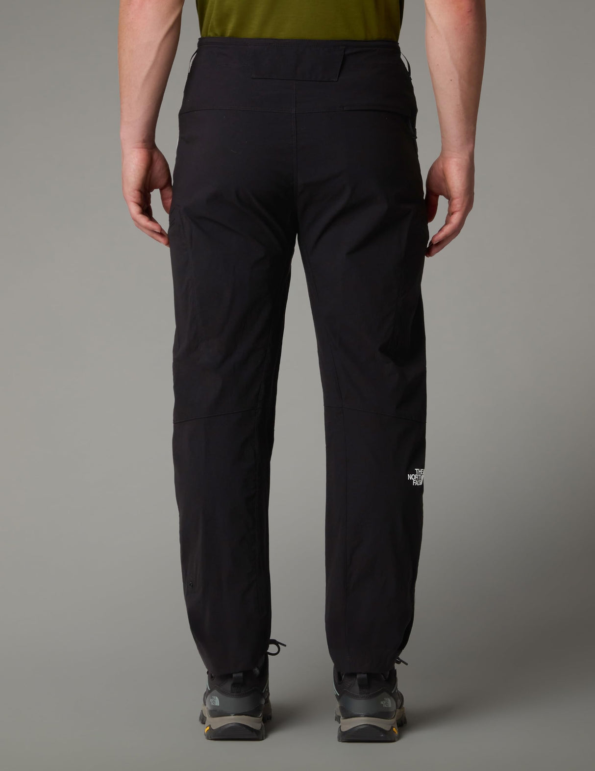 THE NORTH FACE - Pantalón M Exploration Tapered - UE - TNF Black, 36