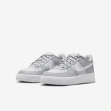 NIKE Air Force 1 (GS), Sneaker, Wolf Grey Pure Platinum White, 40 EU
