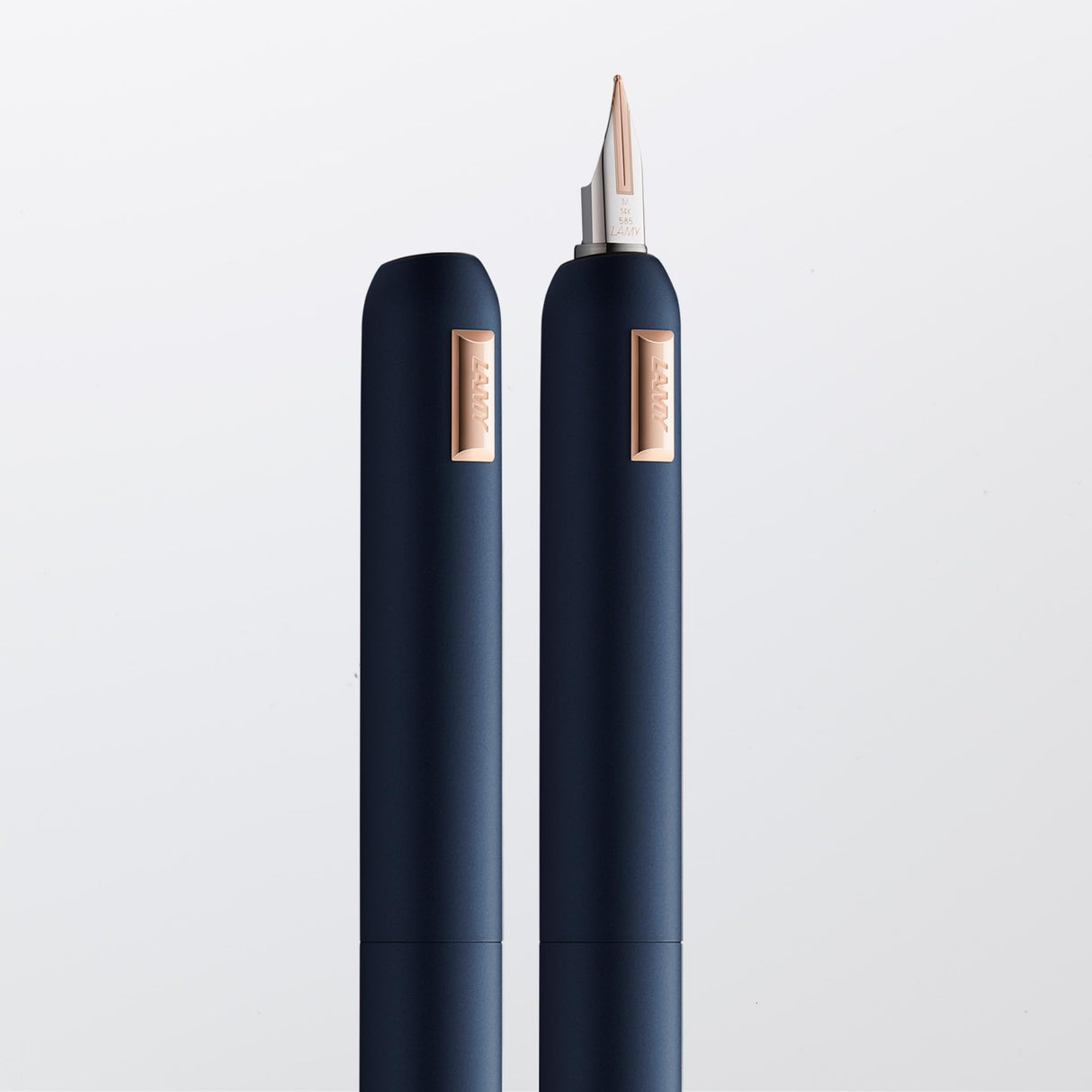 LAMY Dialog cc 081 – Pluma estilográfica noble en acabado de pintura azul mate con mecanismo de giro y totalmente retráctil parcialmente platino de 14 quilates, pluma de oro rosa, grosor de la pluma F
