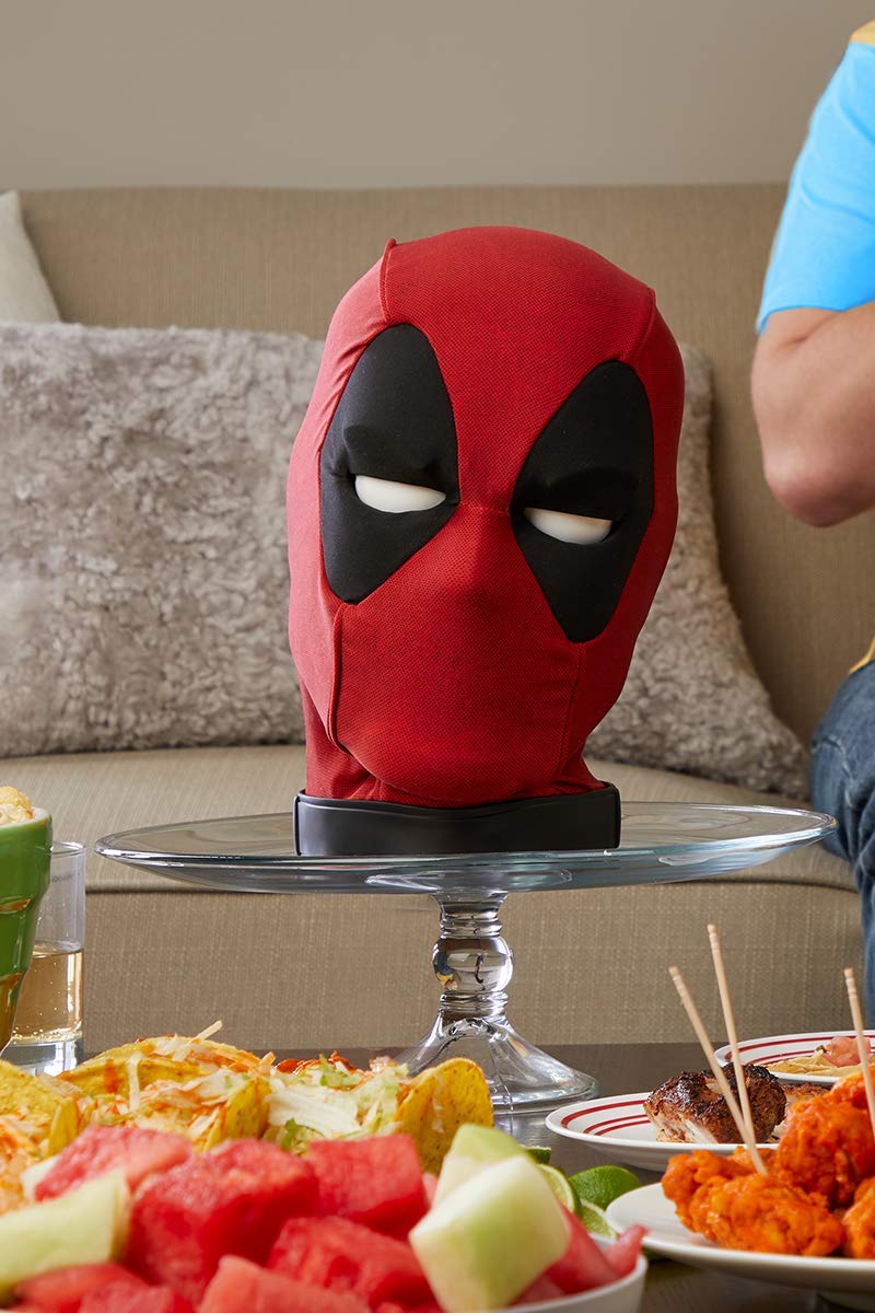 Marvel Deadpool E6981EW0 Cabeza Interactiva