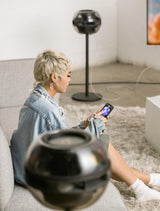 Syng Cell Alpha Altavoz HiFi inalámbrico (WiFi, Spotify Connect, Apple AirPlay 2, Multiroom, Syng Space App, Triphonic Audio) con Soporte de Suelo