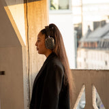 DEFUNC Mondo by Auriculares inalámbricos Over-Ear con Cable Opcional, 45 Horas de Tiempo de reproducción Activa, Bluetooth, Doble micrófono ENC y Controladores, Egro