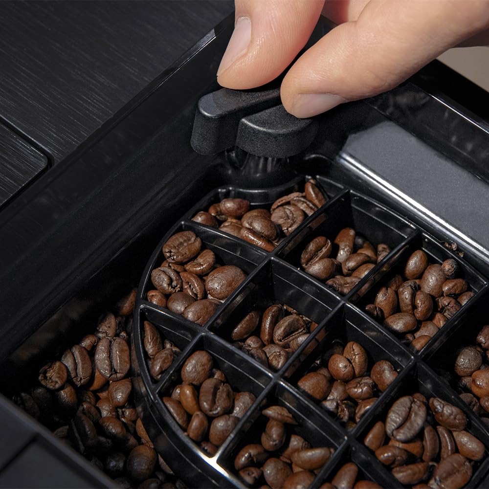 Cecotec Cafetera Superautomática Táctil Cremmaet Touch OCS. 1500W, 19 Bares, Pantalla TFT, Sistema Thermoblock, Limpieza Automática, Depósito de 400g de Café en Grano, 2L de Agua y 600ml de Leche