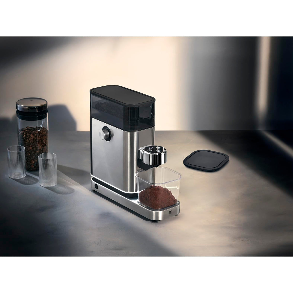 WMF Lumero - Molinillo de café espresso eléctrico, 150 W, botones táctiles LED, 40 grados de molienda, contenedor de harina de café, acero inoxidable Cromargan mate