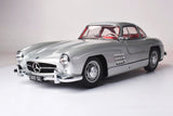 IXO Collections IXO Colecciones 1:8 IXO Mercedes 300 SL - modelismo, Modelo de Suelo, Kit, Kit de modelismo, 602 Piezas