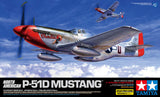 Tamiya-1/32 North American P-51D Mustang Plastic Airplane Flugzeug Kit de Modelo, Color Gris Claro, 318mm Length (60322)