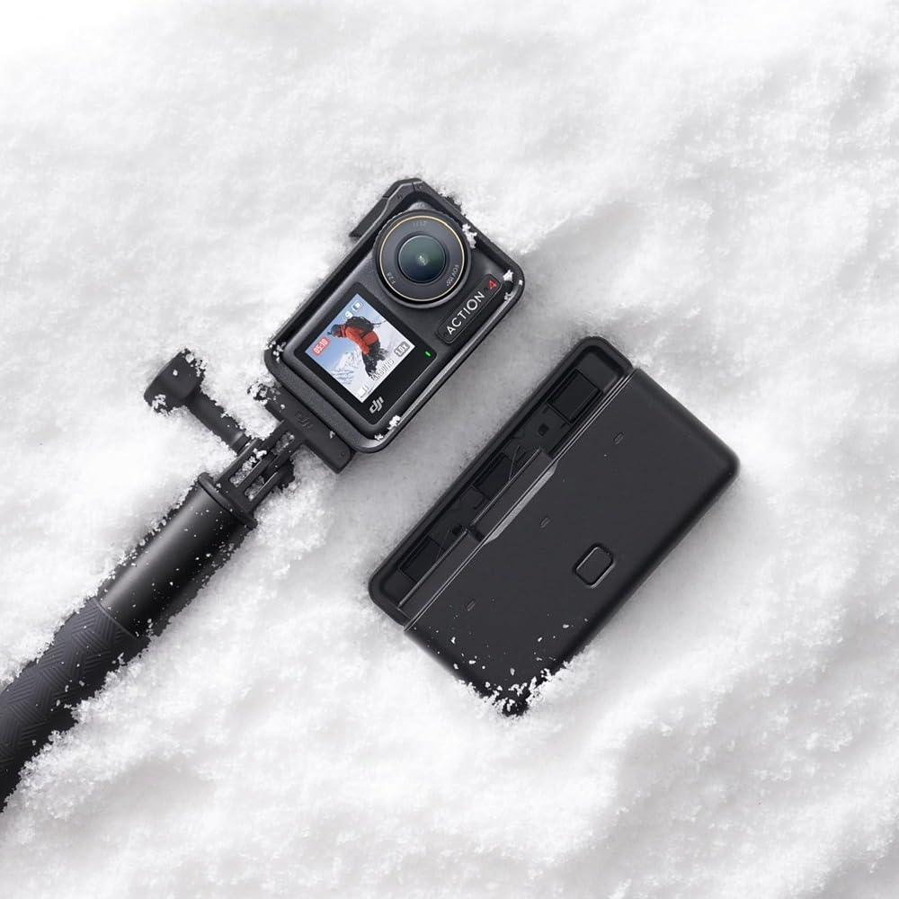 DJI Osmo Action 4 Pack Aventura: cámara deportiva 4K/120fps con sensor de 1/1.3pulgadas, D-Log M y 10 bits, campo de visión ultraamplio de 155º, hasta 7.5h con 3 baterías adicionales para grabar vlogs